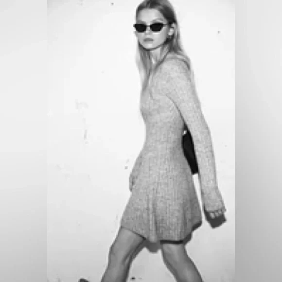 H&M Rib-Knit Dress with Flared Skirt XXS - Picture 10 of 10